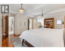 123 MAIN Street W - 25