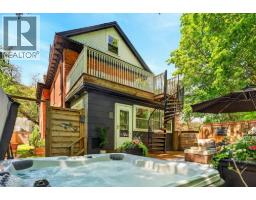 123 MAIN Street W - 37