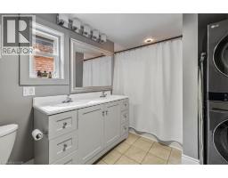 40 STANLEY Avenue - 25