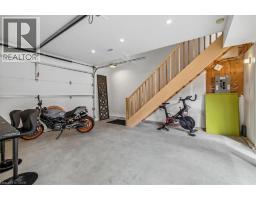 40 STANLEY Avenue - 39