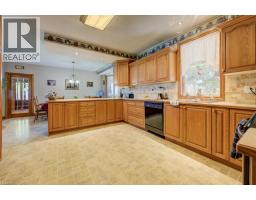 875 SAFARI Road - 11