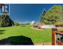 875 SAFARI Road - 40