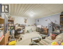 875 SAFARI Road - 46