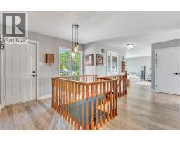 3 RUSSELL Crescent - 16