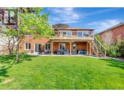 3 RUSSELL Crescent - 46