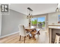 3 RUSSELL Crescent - 9