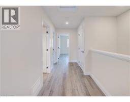 723 ELMA Street W - 15