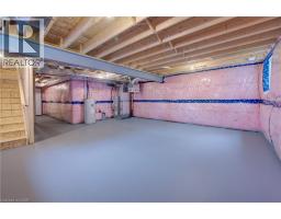 723 ELMA Street W - 28