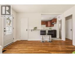 31 CAMERON Avenue - 3