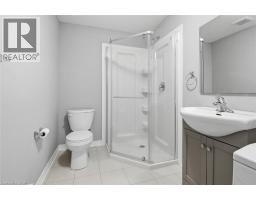 5 HAGAR Street - 33