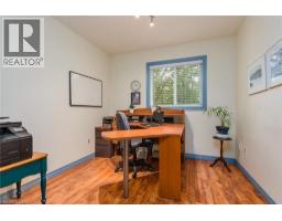 128 EBY Crescent - 24