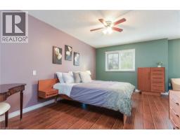 128 EBY Crescent - 32