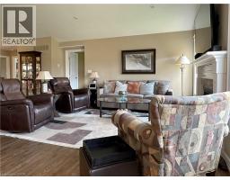 99 ANGLER Avenue - 11