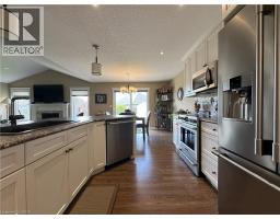 99 ANGLER Avenue - 14