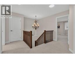 100 GARINGER Crescent - 19