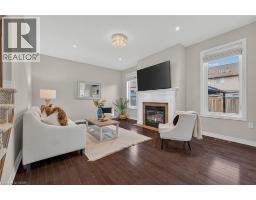 100 GARINGER Crescent - 6