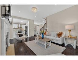 100 GARINGER Crescent - 7