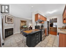 2272 MOWAT Avenue UnitNo. 56 - 9