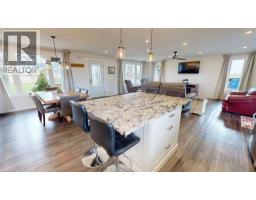 15 ORKNEY Road - 4