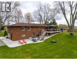 15 ORKNEY Road - 43