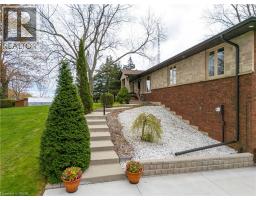 15 ORKNEY Road - 44