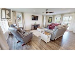 15 ORKNEY Road - 6
