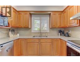331 DANSBURY Drive - 7