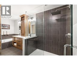 78 FOREST CREEK Drive - 32