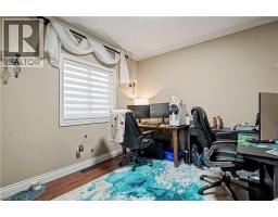 2 IRONGATE Drive - 20