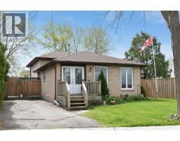 15 WOODFIELD Avenue - 1