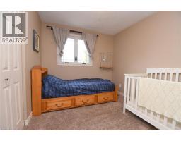 15 WOODFIELD Avenue - 22