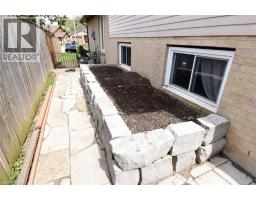 15 WOODFIELD Avenue - 38