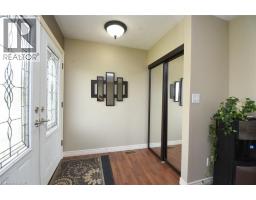 15 WOODFIELD Avenue - 7