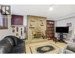 13 FALLINGBROOK Drive - 16