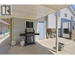 13 FALLINGBROOK Drive - 25