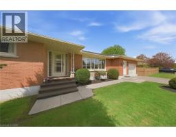 256 MONTCLAIR Crescent - 10