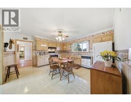 256 MONTCLAIR Crescent - 15