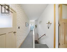 256 MONTCLAIR Crescent - 20