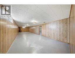 256 MONTCLAIR Crescent - 26