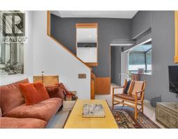 9 COBOURG Street - 22