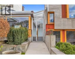 9 COBOURG Street - 4