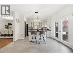 2202 BROOKHAVEN Crescent - 19
