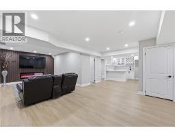 2202 BROOKHAVEN Crescent - 38