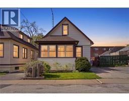 4 MANNING Street - 1