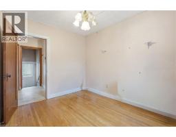 609 GUELPH Street - 11