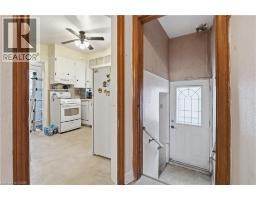 609 GUELPH Street - 17