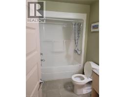 8 HICKORY Street W UnitNo. 204 - 15
