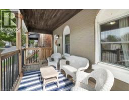 231 DALHOUSIE Street - 4