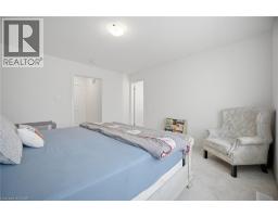 240 VELVET Way - 35