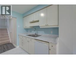 417 KEATS Way UnitNo. 4 - 17